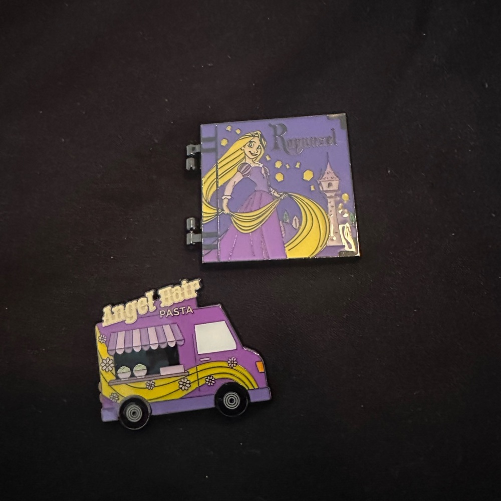 Rapunzel pin set